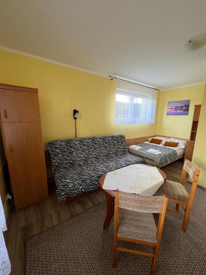 Pokoje Goscinne "U Oli" Wladyslawowo Bagian luar foto