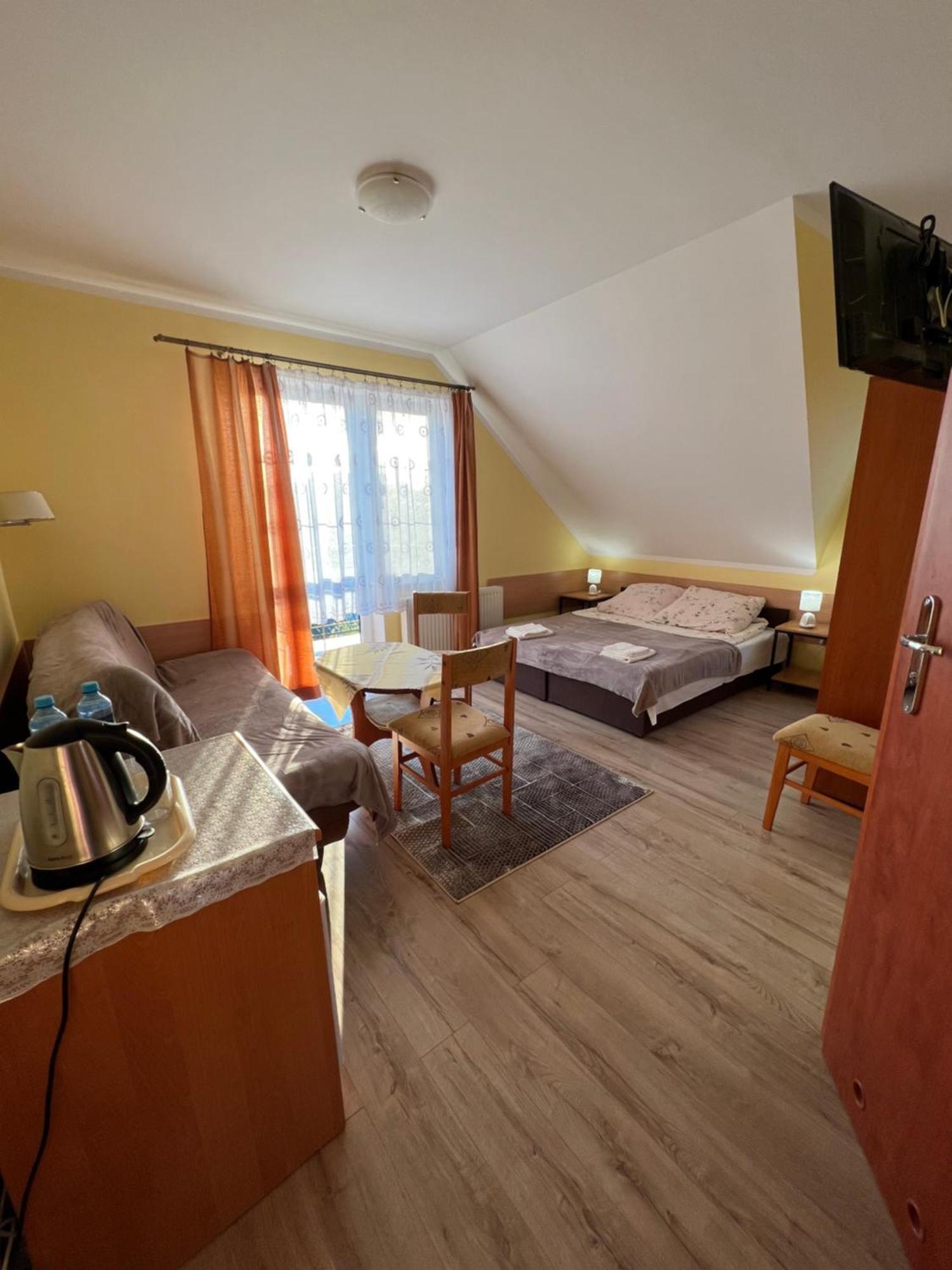 Pokoje Goscinne "U Oli" Wladyslawowo Bagian luar foto